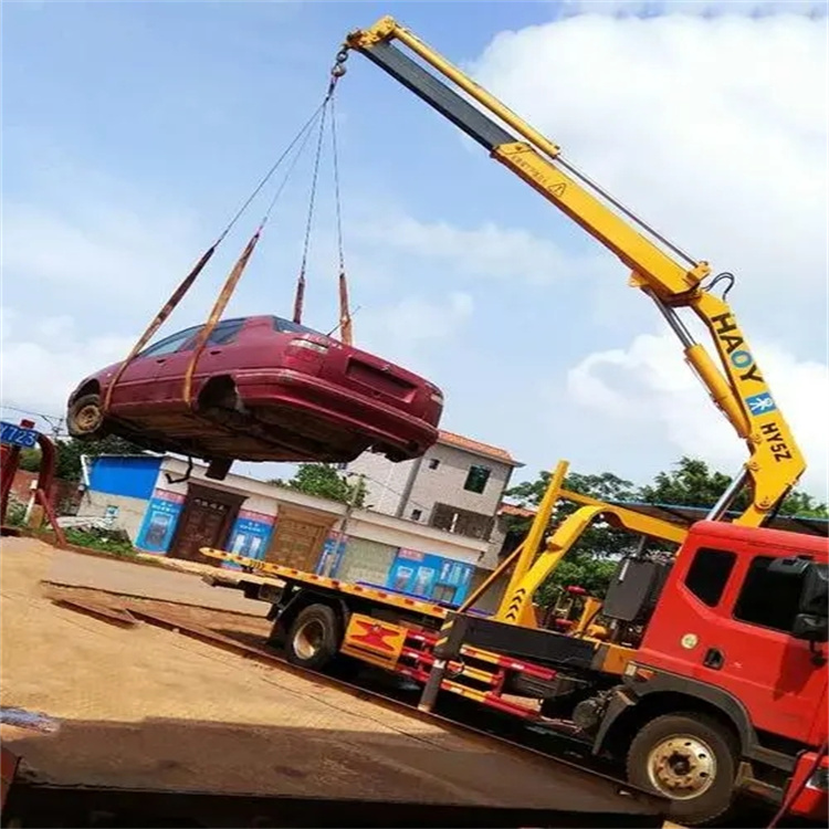 泰兴吊车救援小汽车怎么吊