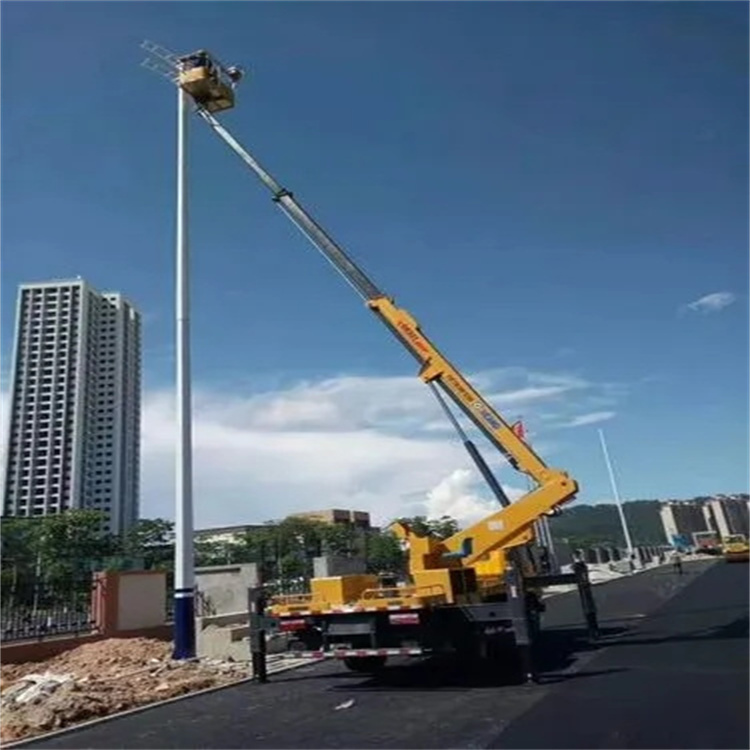 泰兴维修路灯的曲臂升降车出租