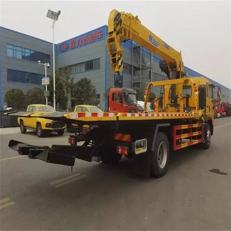 泰兴附近小随车吊出租电话，轻松解决搬运烦恼