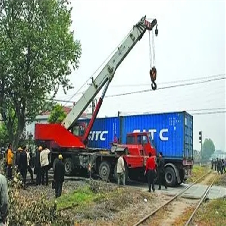 泰兴如何快速找到附近的吊车救援公司